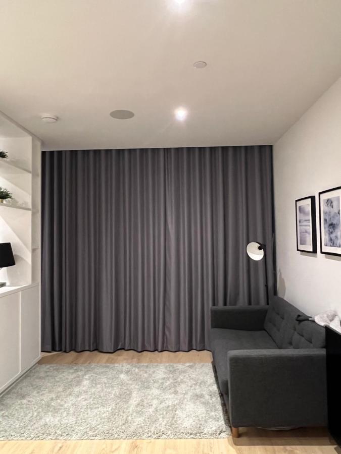 London Luxxe Suites & Apartments - London Heathrow Airport, Terminal 1 2 3 4 5 Hillingdon Zewnętrze zdjęcie