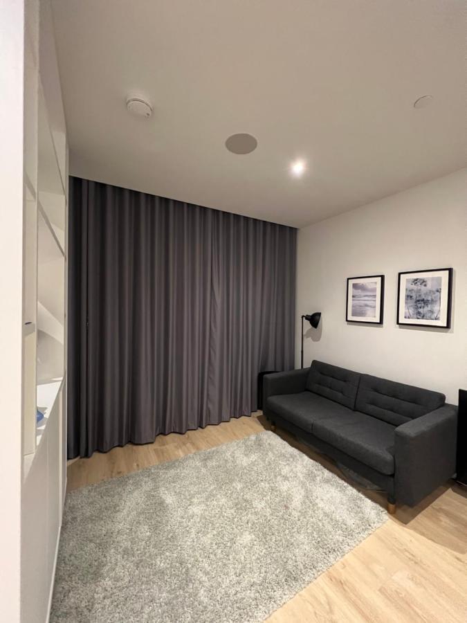 London Luxxe Suites & Apartments - London Heathrow Airport, Terminal 1 2 3 4 5 Hillingdon Zewnętrze zdjęcie